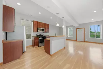 4030 S Indiana Avenue, Chicago, IL 60653 - Photo 3