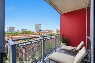 1841 S Calumet Ave, Chicago, IL 60616 - Photo 23