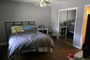8457 S Bennett Ave, Chicago, IL 60617 - Photo 11
