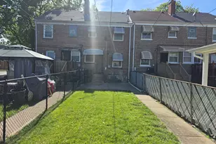8457 S Bennett Ave, Chicago, IL 60617 - Photo 21