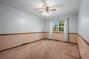877 N Fordham Ave, Aurora, IL 60506 - Photo 13