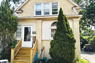 1005 N 5th Ave, Maywood, IL 60153 - Photo 1