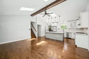 9920 La Reina Real St, Orland Park, IL 60462 - Photo 3
