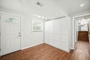9920 La Reina Real St, Orland Park, IL 60462 - Photo 13