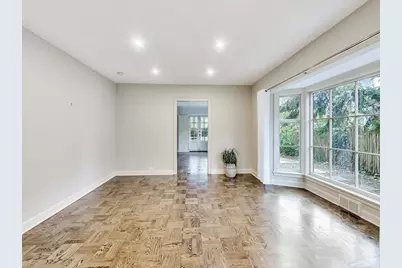 2929 Indianwood Road, Wilmette, IL 60091 - Photo 7