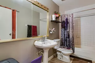 1953 Burr Oaks Ln, Glendale Heights, IL 60139 - Photo 17