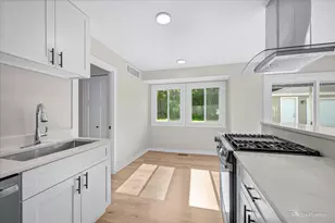 1420 Cooper Rd, Hoffman Estates, IL 60169 - Photo 21