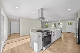 1420 Cooper Rd, Hoffman Estates, IL 60169 - Photo 19