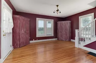 409 Woodrig Rd, Bloomington, IL 61704 - Photo 5