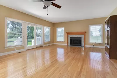 409 Woodrig Road, Bloomington, IL 61704 - Photo 17