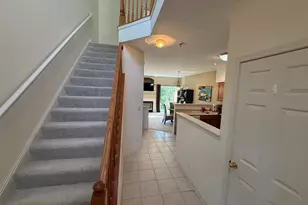 1045 Woodview Ct, Aurora, IL 60502 - Photo 9