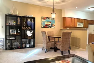 1045 Woodview Ct, Aurora, IL 60502 - Photo 5