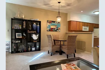 1045 Woodview Court, Aurora, IL 60502 - Photo 5
