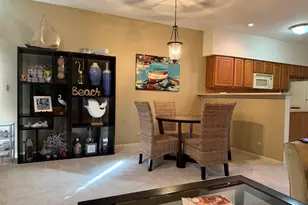 1045 Woodview Ct, Aurora, IL 60502 - Photo 5