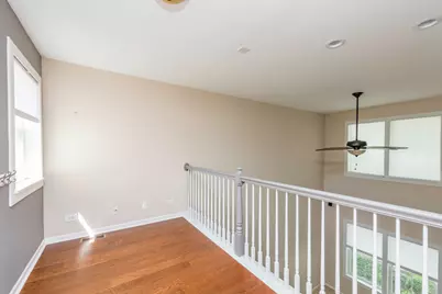 2896 Falling Waters Lane, Lindenhurst, IL 60046 - Photo 19