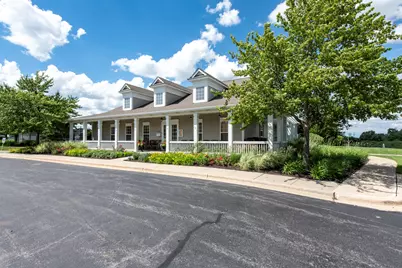 2896 Falling Waters Lane, Lindenhurst, IL 60046 - Photo 31