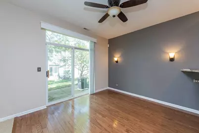 2896 Falling Waters Lane, Lindenhurst, IL 60046 - Photo 5