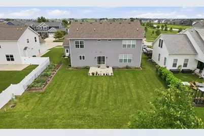 311 Bradford Avenue, Savoy, IL 61874 - Photo 7