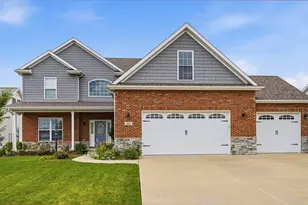 311 Bradford Ave, Savoy, IL 61874 - Photo 11
