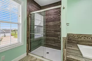 311 Bradford Ave, Savoy, IL 61874 - Photo 39