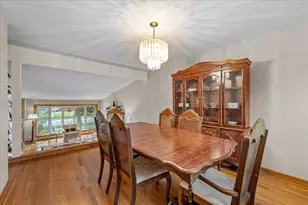 7615 Arcadia St, Morton Grove, IL 60053 - Photo 13
