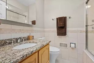 7615 Arcadia St, Morton Grove, IL 60053 - Photo 15