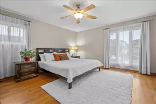 7615 Arcadia St, Morton Grove, IL 60053 - Photo 17