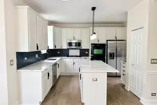 1145 MacKenzie Dr, Antioch, IL 60002 - Photo 41