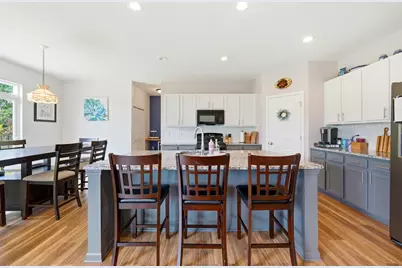 21228 Coventry Circle, Shorewood, IL 60404 - Photo 7