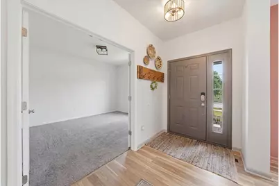 21228 Coventry Circle, Shorewood, IL 60404 - Photo 5