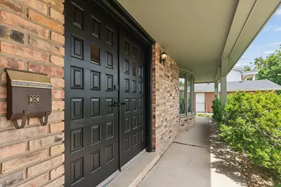 2736 Marlin Court, Homewood, IL 60430 - Photo 3