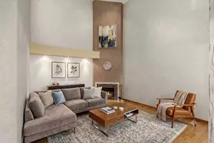 8316 High Point Cir, Darien, IL 60561 - Photo 3