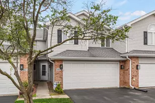 8316 High Point Cir, Darien, IL 60561 - Photo 1