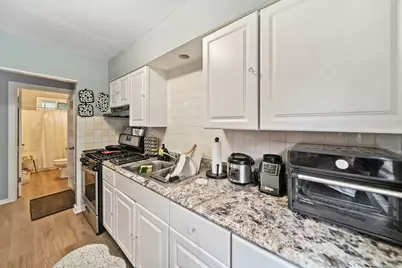 336 Saint Charles Street, Elgin, IL 60120 - Photo 11