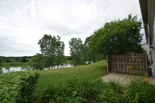 591 W Kristina Ln, Round Lake, IL 60073 - Photo 15
