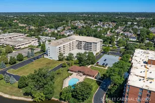 2020 St Regis Dr, Lombard, IL 60148 - Photo 5