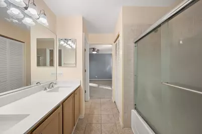 2470 Fairchild Lane, West Chicago, IL 60185 - Photo 21