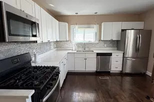 7629 S Dante Ave, Chicago, IL 60619 - Photo 5