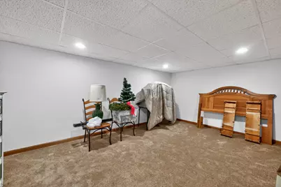633 Emmert Drive, Sycamore, IL 60178 - Photo 25