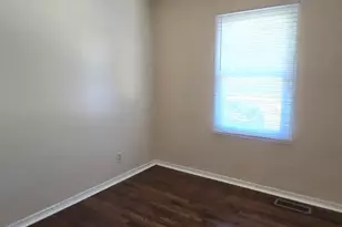 1820 222nd St, Sauk Village, IL 60411 - Photo 5