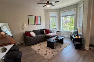 854 W George St, Chicago, IL 60657 - Photo 7