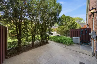 2138 Rugen Road #A, Glenview, IL 60026 - Photo 31