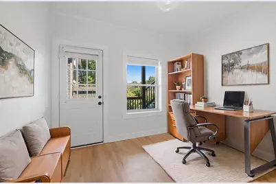 2152 W Ainslie Street #D2, Chicago, IL 60625 - Photo 15