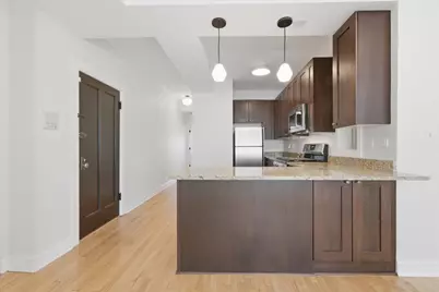 2152 W Ainslie Street #D2, Chicago, IL 60625 - Photo 5