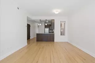 2152 W Ainslie St, Chicago, IL 60625 - Photo 3