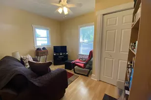 231 S Mason St, Bensenville, IL 60106 - Photo 9