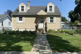 231 S Mason St, Bensenville, IL 60106 - Photo 1