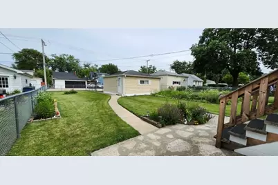 231 S Mason Street, Bensenville, IL 60106 - Photo 23