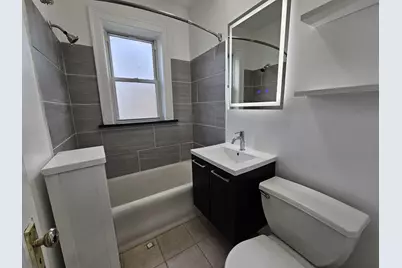 6545 N Francisco Avenue #2B, Chicago, IL 60645 - Photo 11