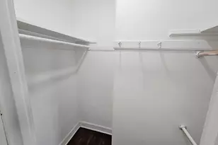 6545 N Francisco Ave, Chicago, IL 60645 - Photo 3